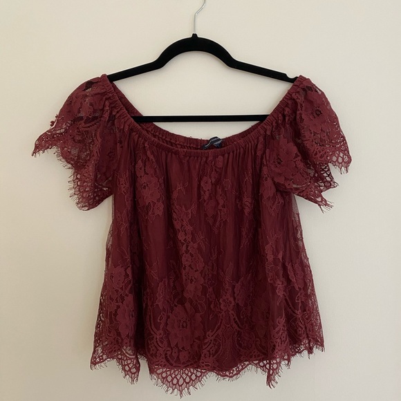 AEO eyelash lace off the shoulder top - Picture 2 of 3